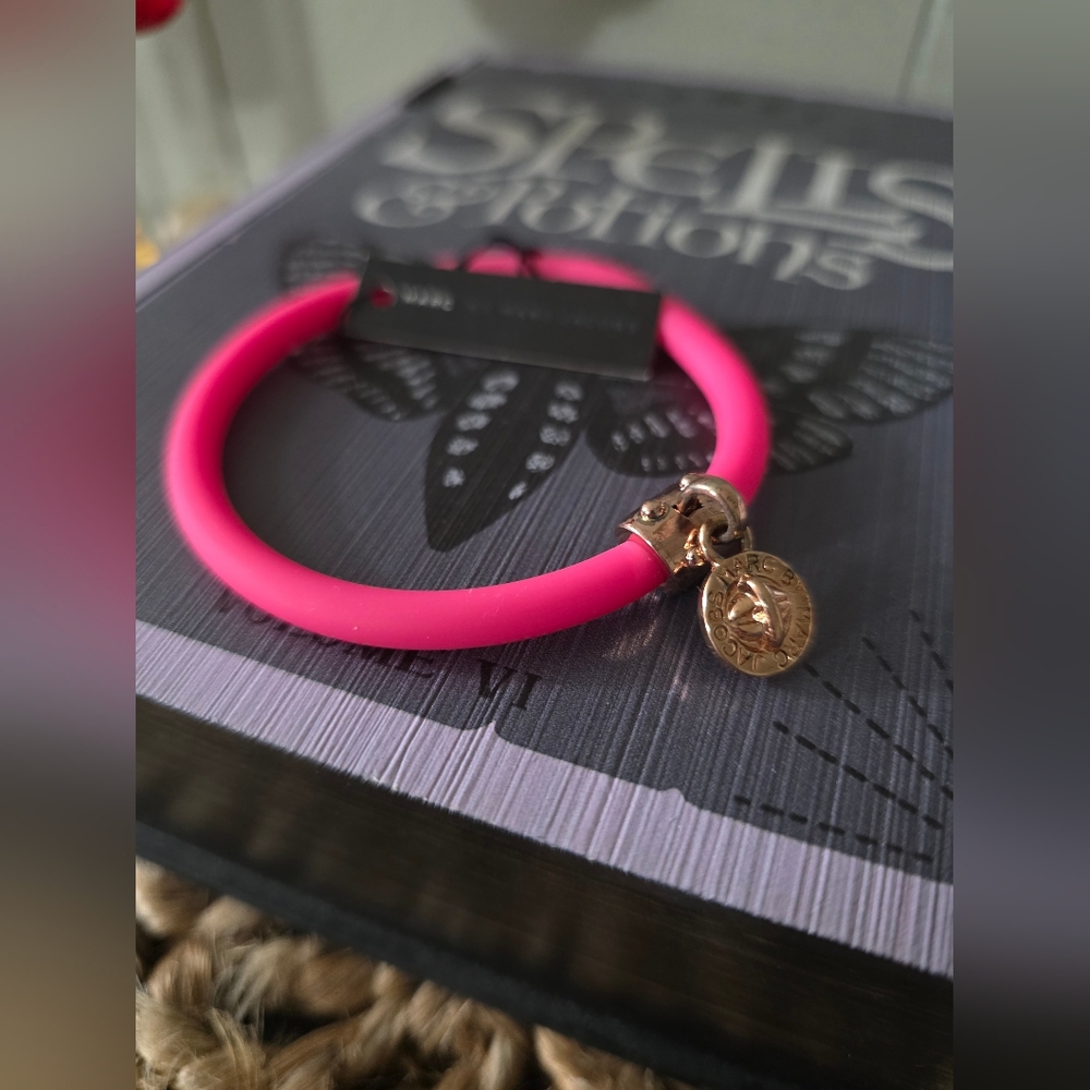 Marc Jacobs Knockout Pink Silicone Bracelet